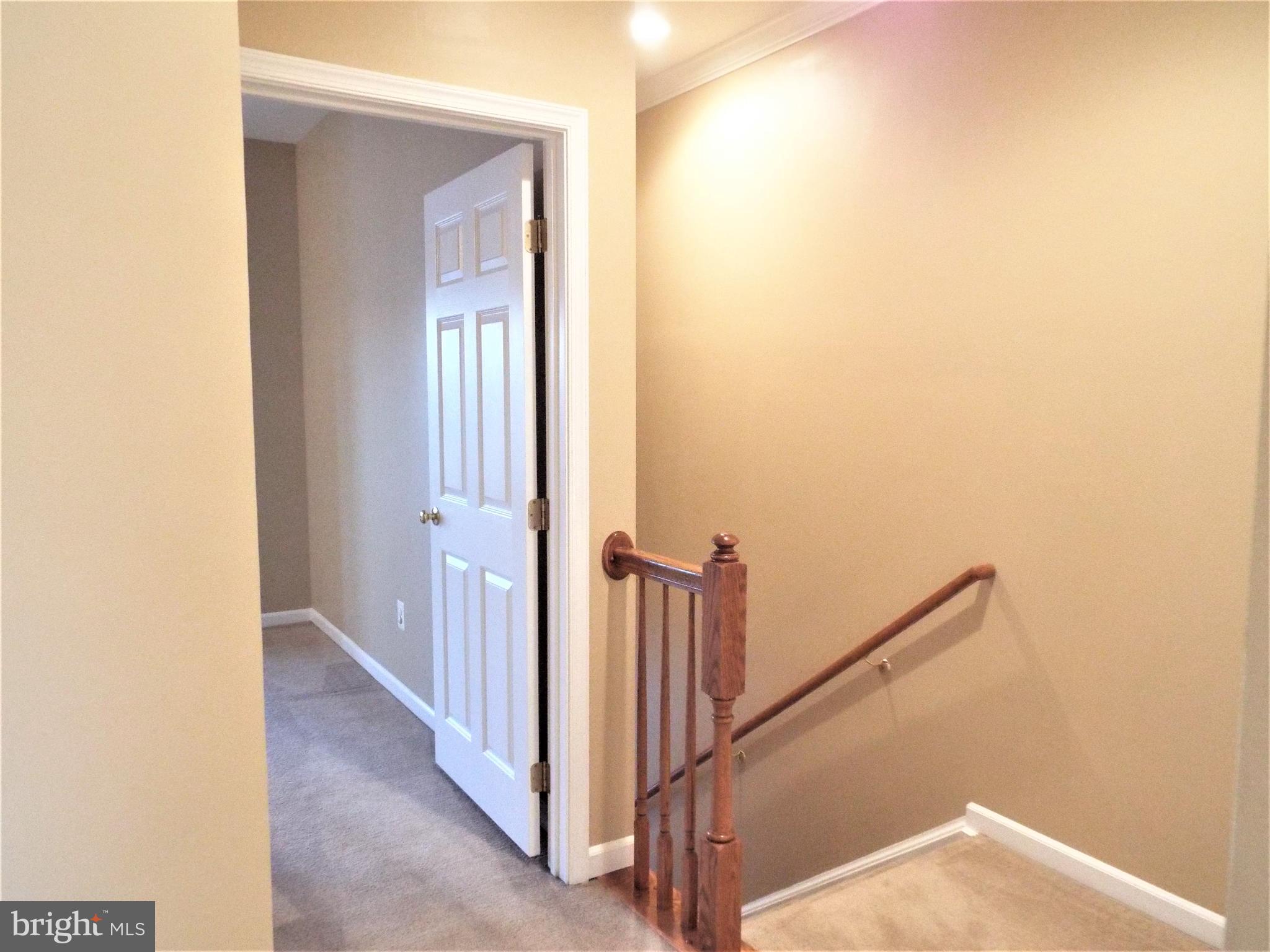 41802 Inspiration Terrace Aldie, VA 20105 - Photo 26 of 43 Upper level area