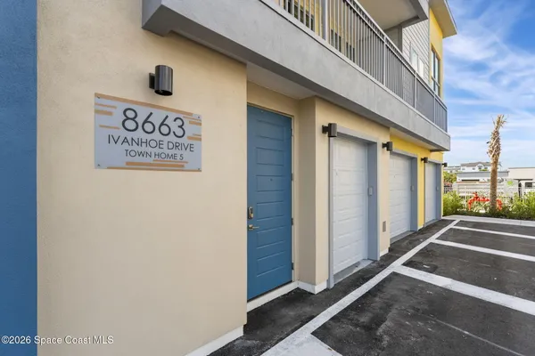 $4,000 | 8663 Ivanhoe Drive, Melbourne, FL 32940