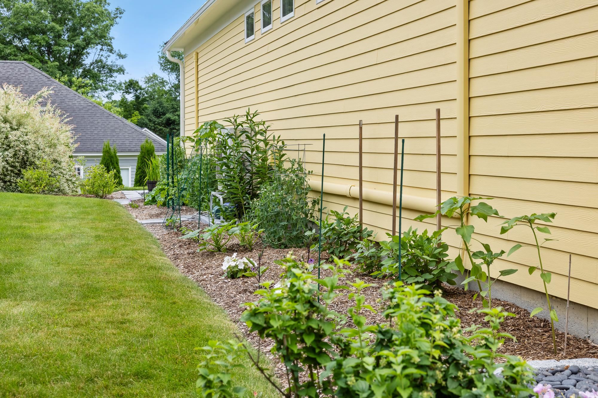 28 Fountain Way Lebanon, NH 03784 - Photo 7 of 53