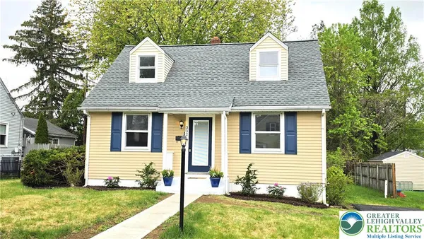 $374,900 | 332 Cedar Road, Hellertown, PA 18055