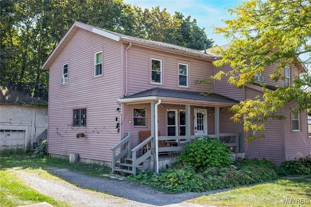 $299,900 | 1386 Erie Street, Darien, NY 14040