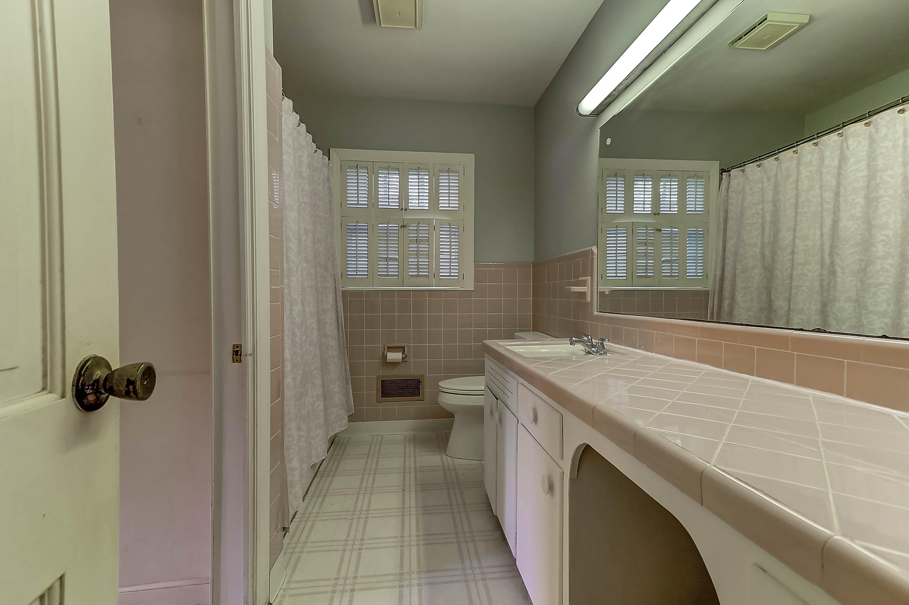 1438 Burningtree Road Charleston, SC 29412 - Photo 18 of 21 380 1438 Burningtree (23)