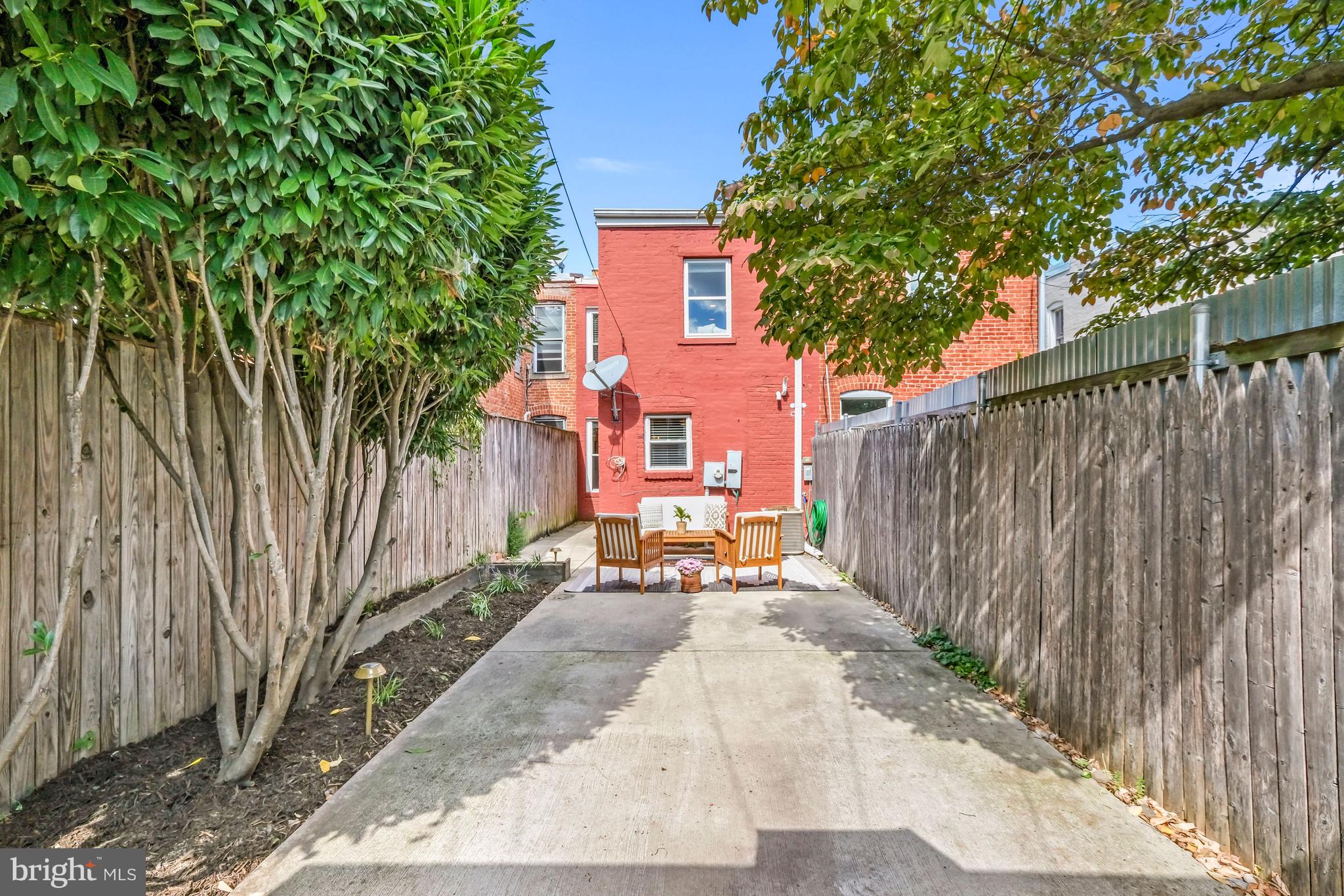 1413 E Street Southeast Washington, DC 20003 - Photo 26 of 27