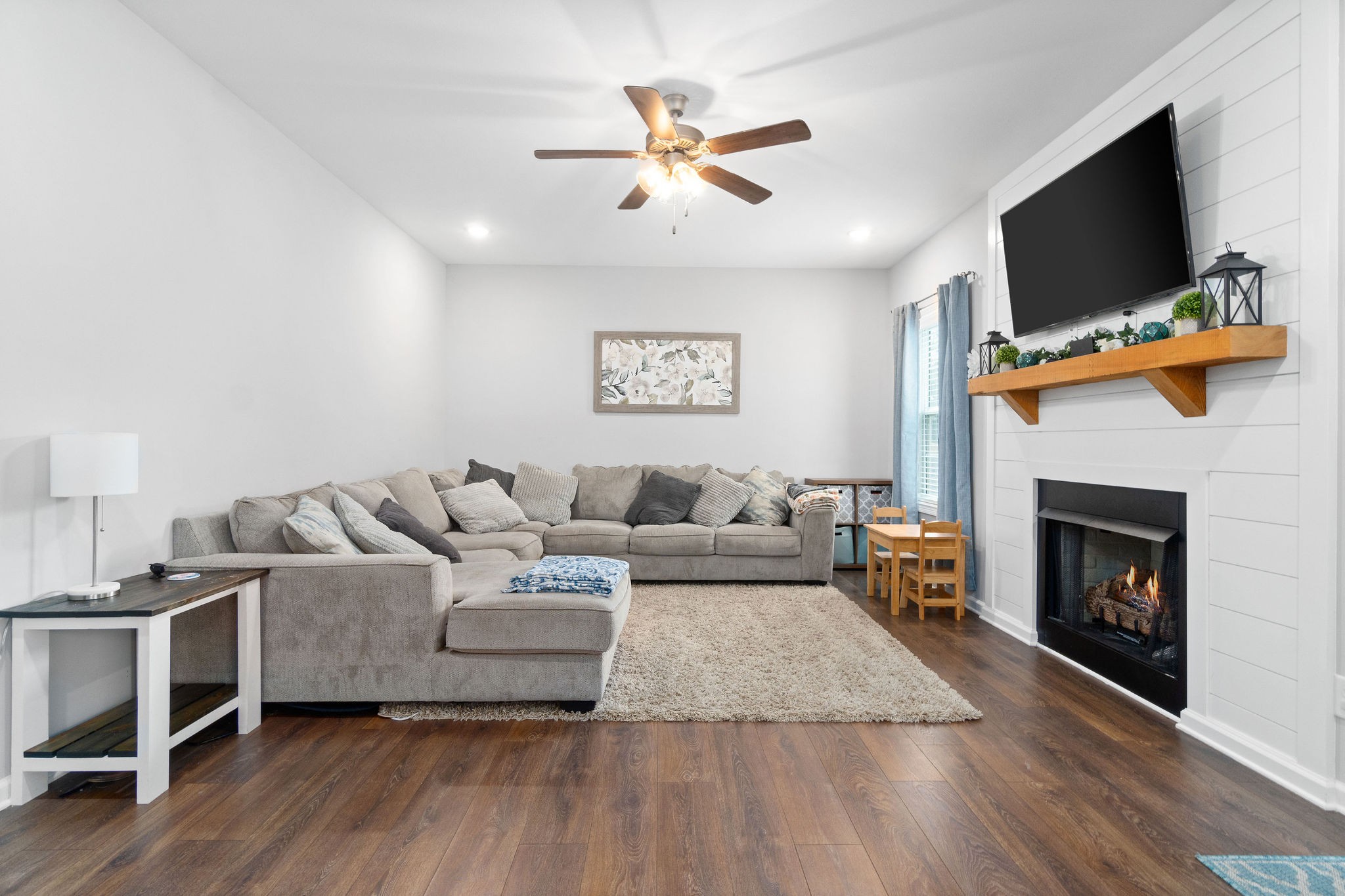 1785 Rains Road Clarksville, TN 37042 - Photo 4 of 28 Gallery Image 4