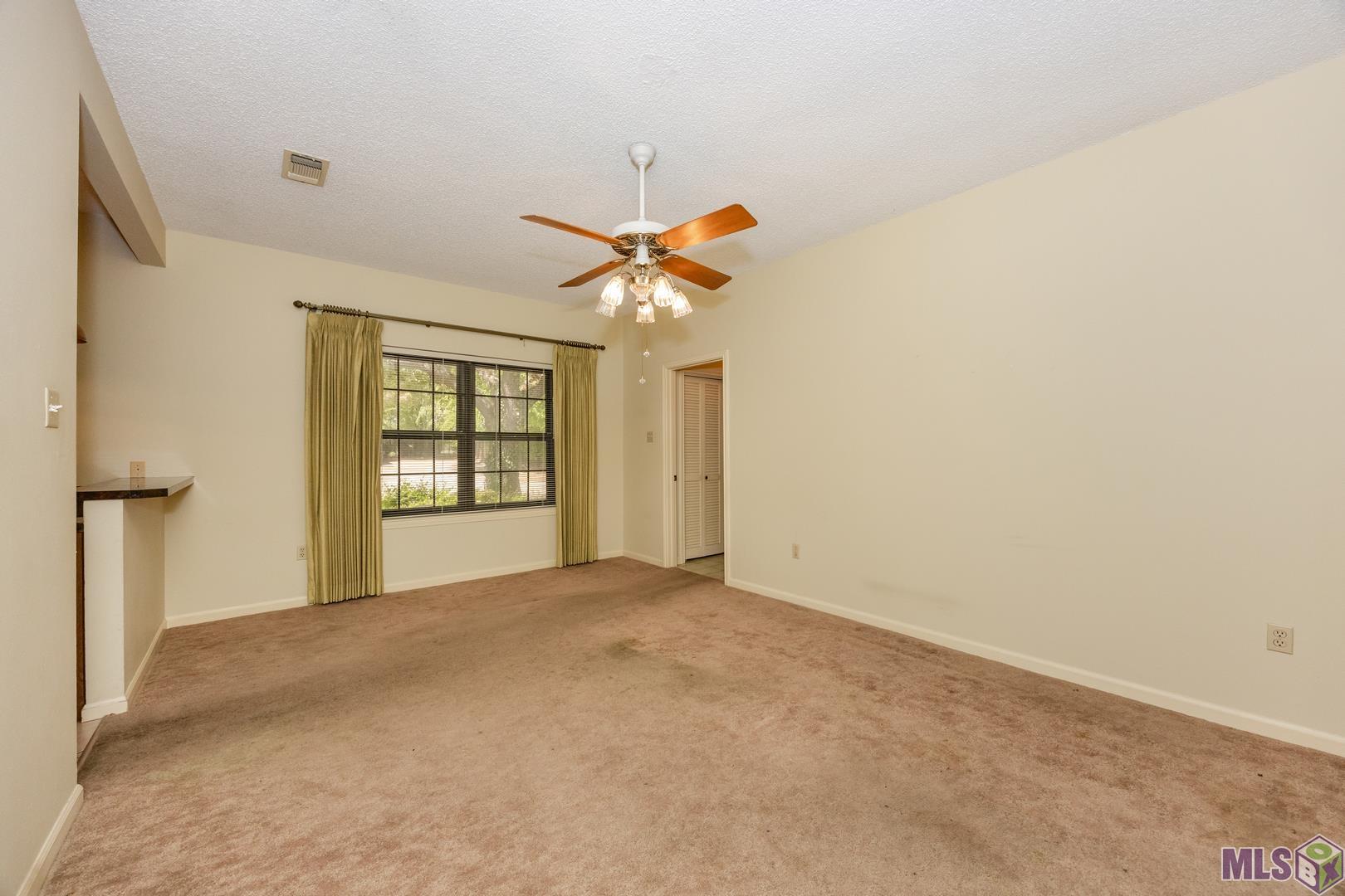 2033 West Magna Carta Place Baton Rouge, LA 70815 - Photo 10 of 18