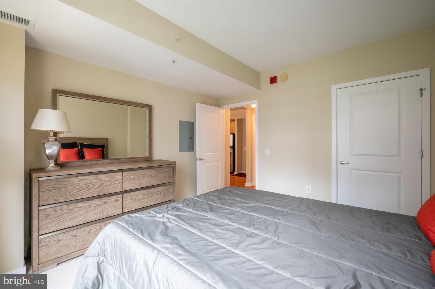 475 K Street Northwest, Unit 422 Washington, DC 20001 - Photo 14 of 33