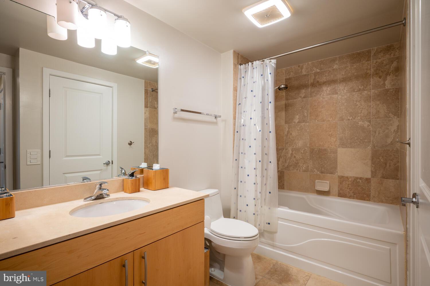 475 K Street Northwest, Unit 422 Washington, DC 20001 - Photo 15 of 33