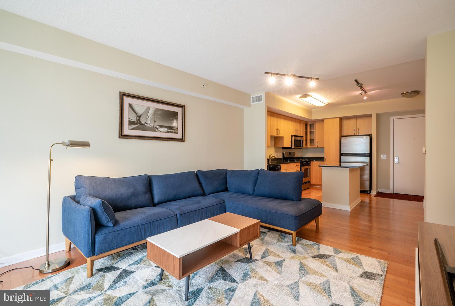 475 K Street Northwest, Unit 422 Washington, DC 20001 - Photo 6 of 33