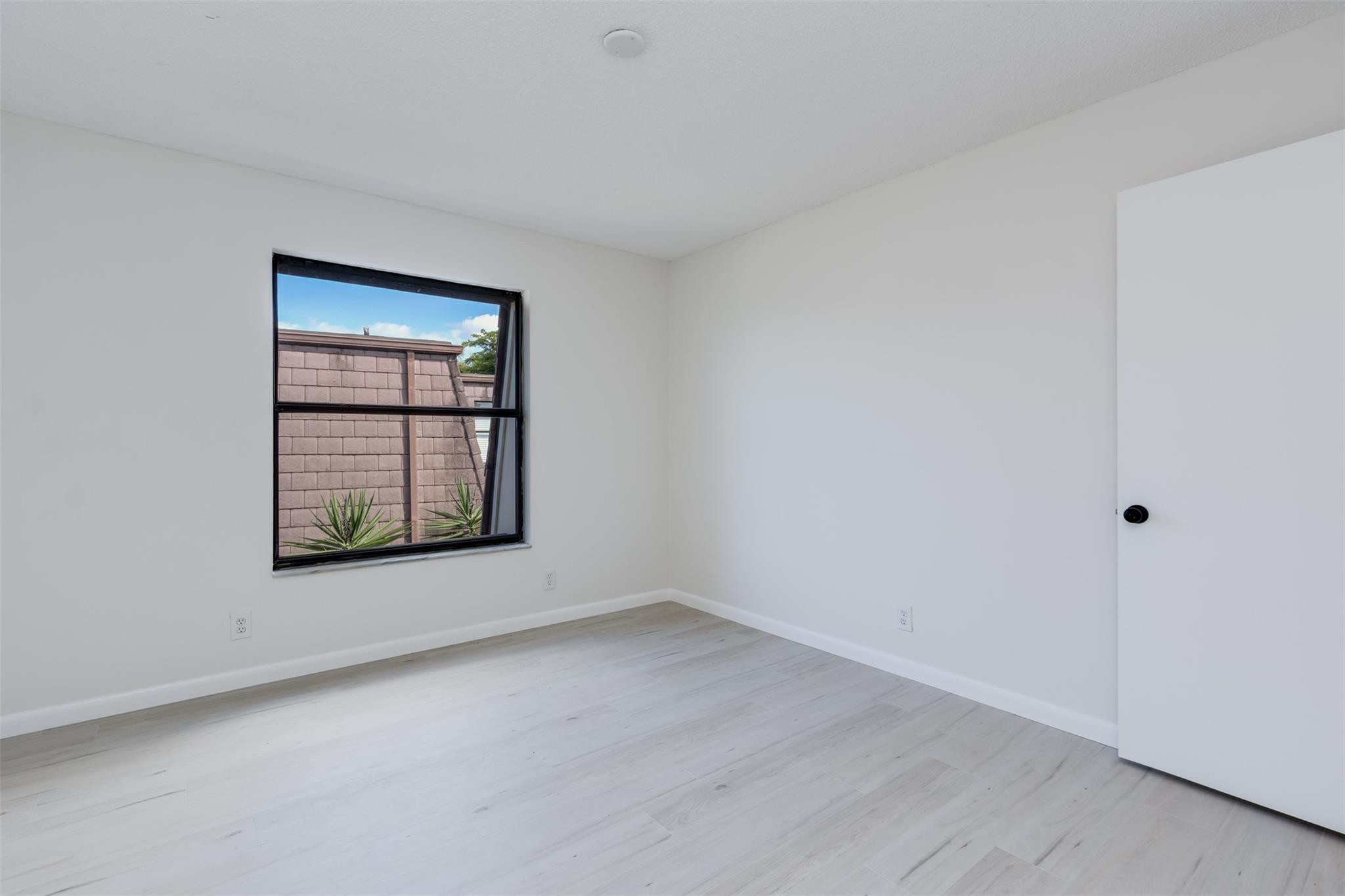 7546 Courtyard Run East, Unit E Boca Raton, FL 33433 - Photo 10 of 25 Photo 10