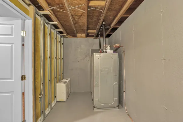 $520,000 | 169 Sutton Avenue, Oxford, MA 01540