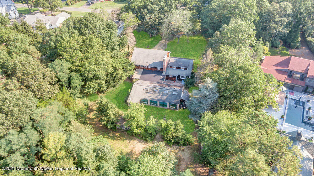 3234 Ridgewood Road Allenwood, NJ 08720 - Photo 45 of 49 a view of a garden with large trees