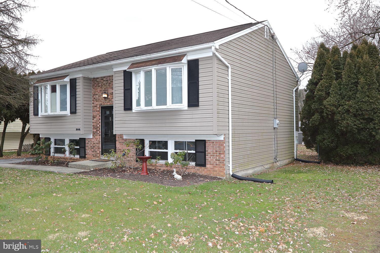 94 Petersburg Road Lancaster, PA 17601 - Photo 3 of 28