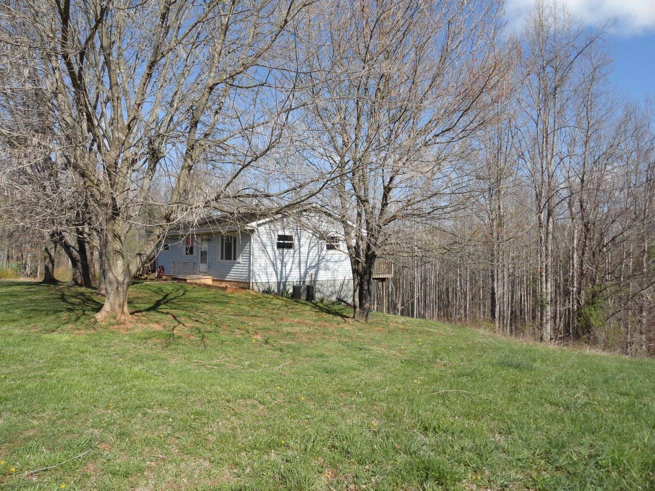 371 Custers Ridge Road Boones Mill, VA 24065 - Photo 15 of 56 15