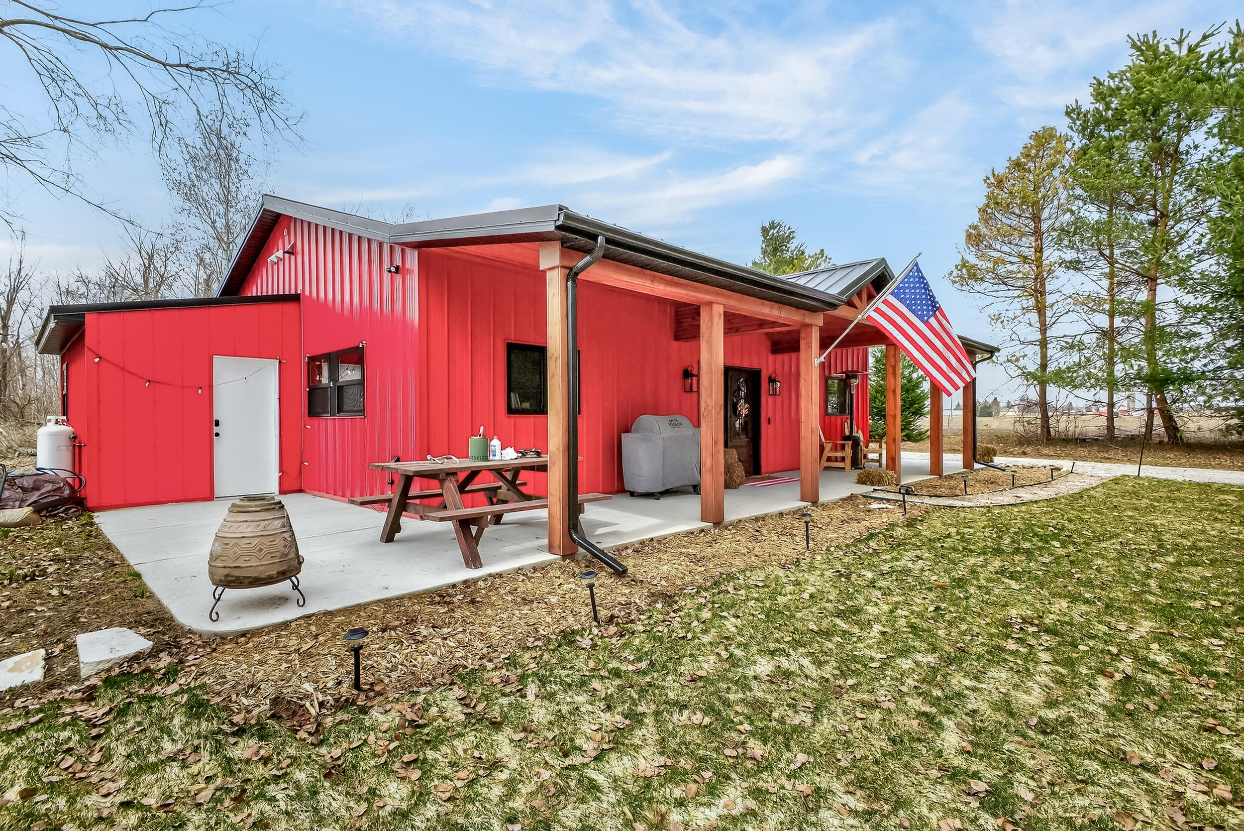 875 East Jackson Road Hart, MI 49420 - Photo 4 of 42 875 e jackson-13