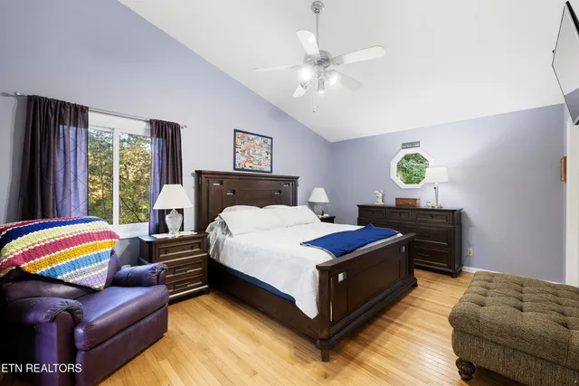 $1,600,000 | 236 Norris Shores Lane, Sharps Chapel, TN 37866