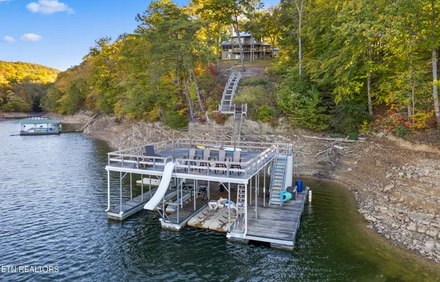 $1,600,000 | 236 Norris Shores Lane, Sharps Chapel, TN 37866