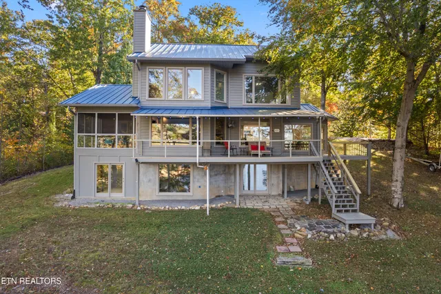 $1,600,000 | 236 Norris Shores Lane, Sharps Chapel, TN 37866