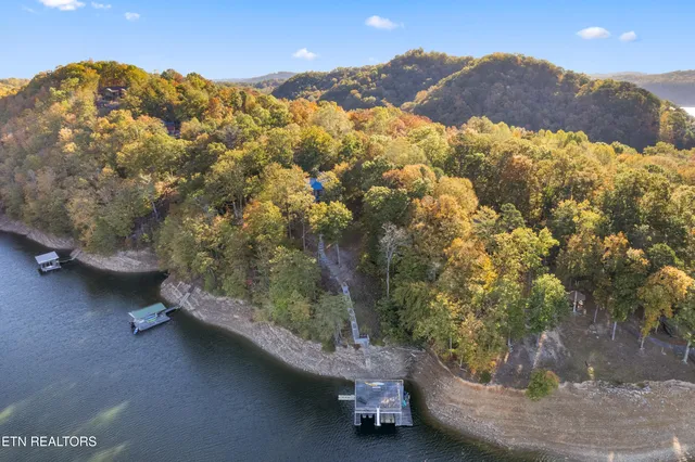 $1,600,000 | 236 Norris Shores Lane, Sharps Chapel, TN 37866