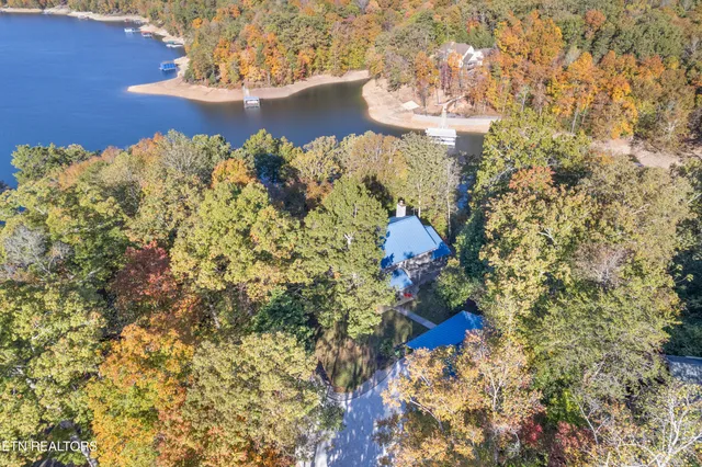 $1,600,000 | 236 Norris Shores Lane, Sharps Chapel, TN 37866