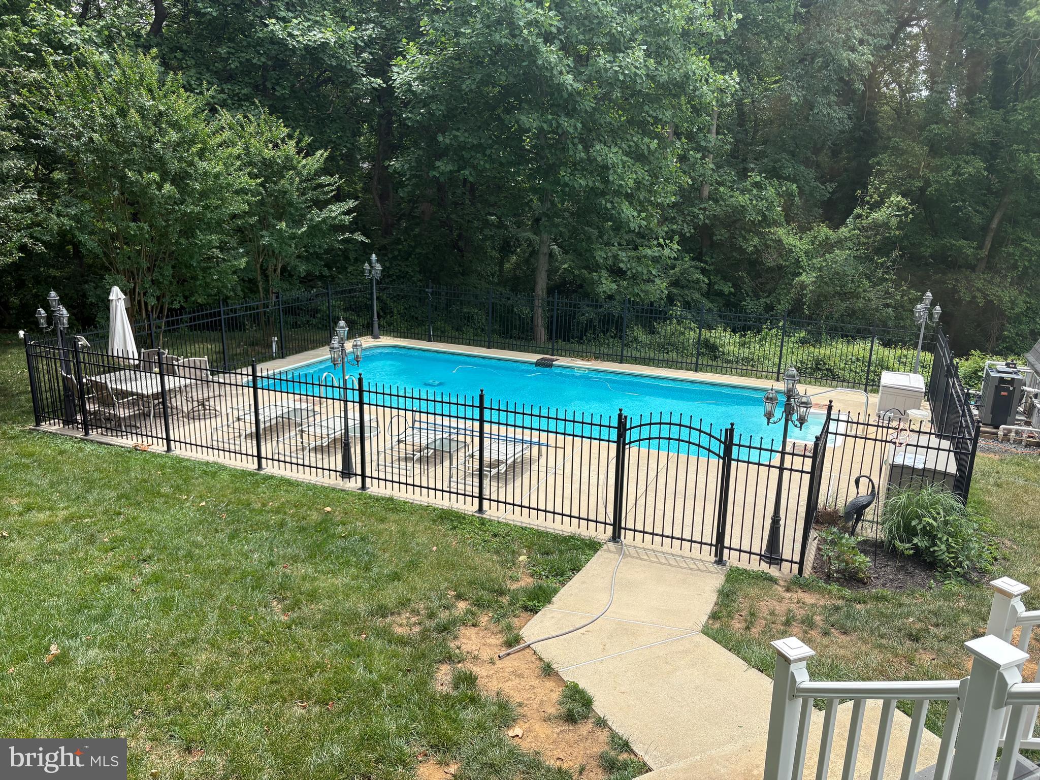 63 Church Road Arnold, MD 21012 - Photo 1 of 4 Dive into your best summer yet.