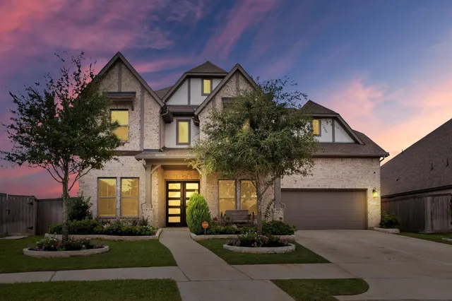 $629,900 | 10503 Sparkling Stream Trail, Richmond, TX 77406