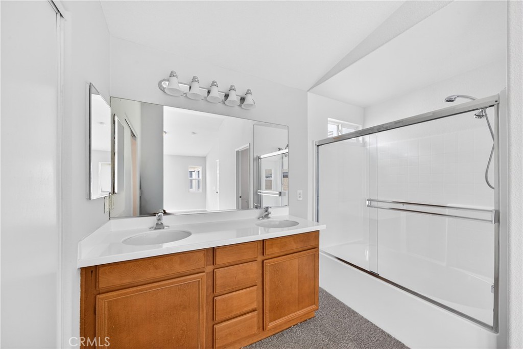 2018 East Jenner Street Lancaster, CA 93535 - Photo 16 of 39