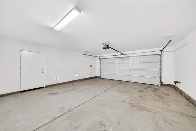 $429,900 | 2018 East Jenner Street, Lancaster, CA 93535