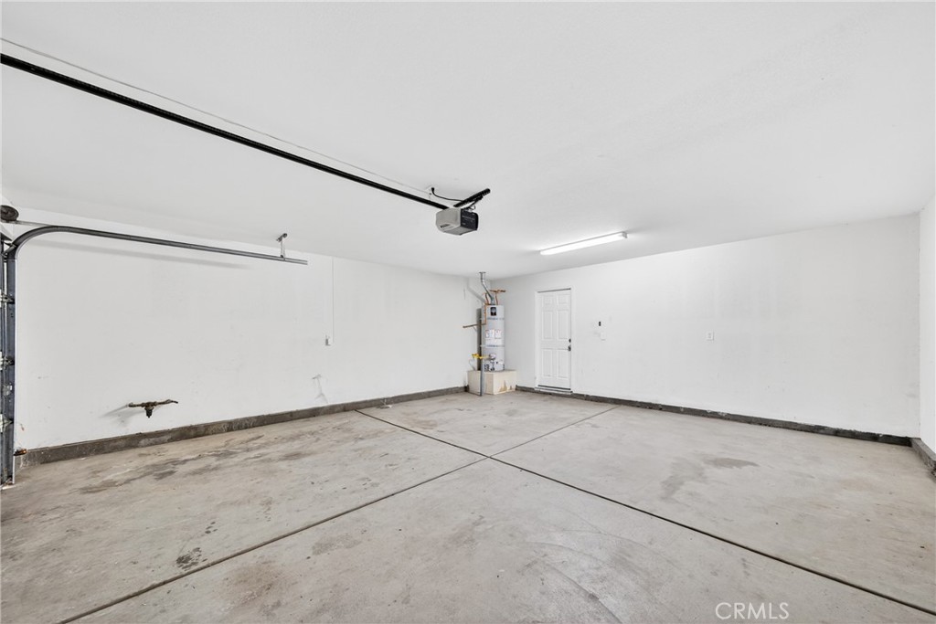 2018 East Jenner Street Lancaster, CA 93535 - Photo 36 of 39