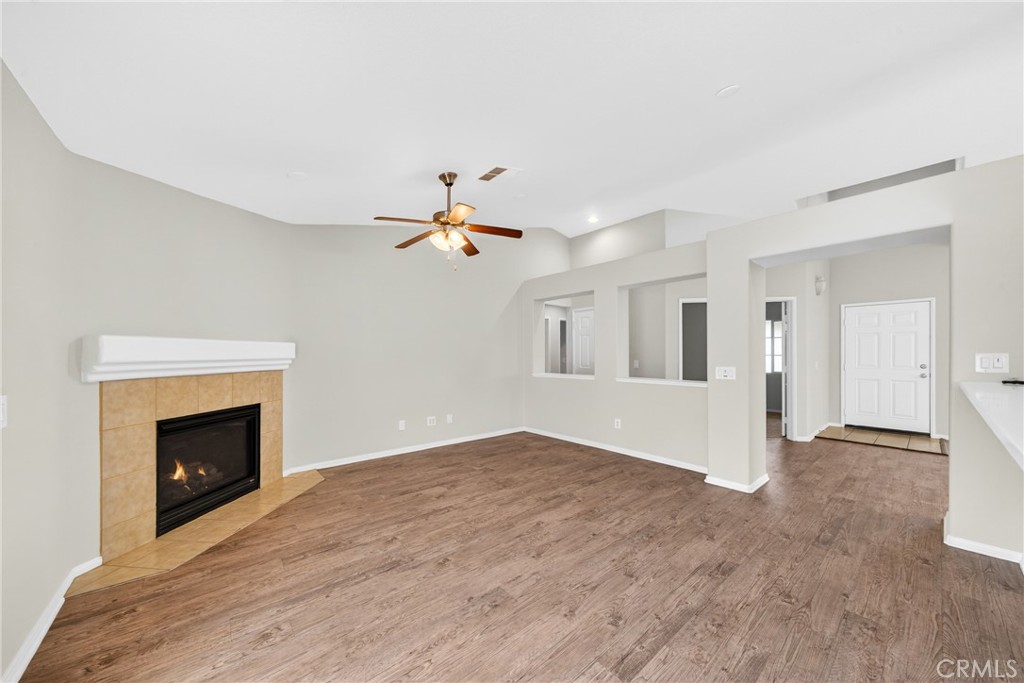 2018 East Jenner Street Lancaster, CA 93535 - Photo 5 of 39