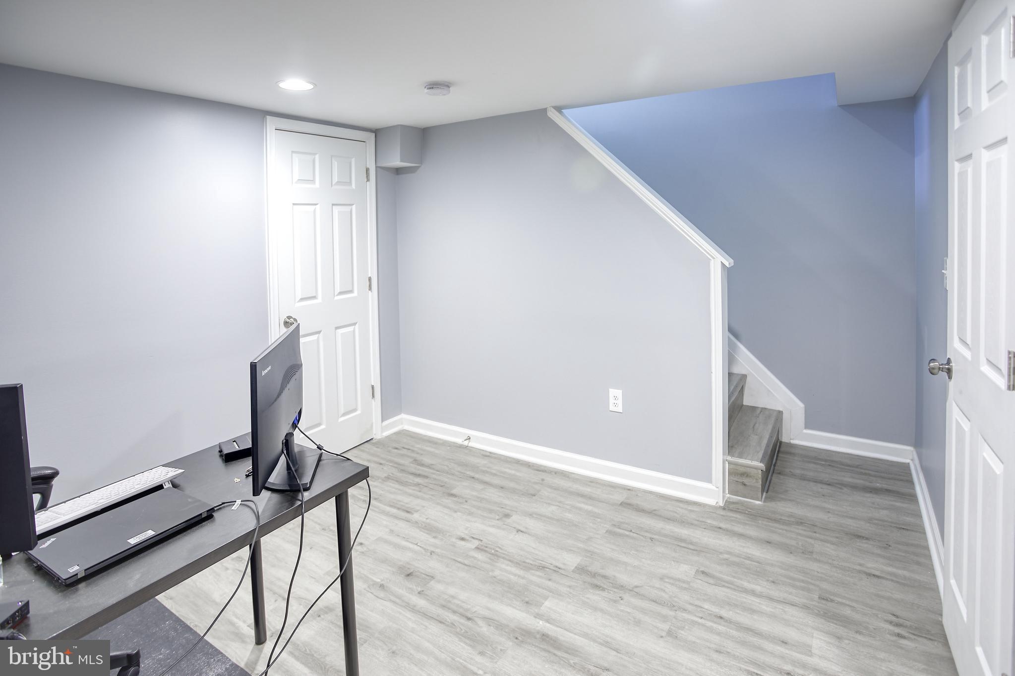 5257 Darien Road Baltimore, MD 21206 - Photo 14 of 20 Gallery Image 14