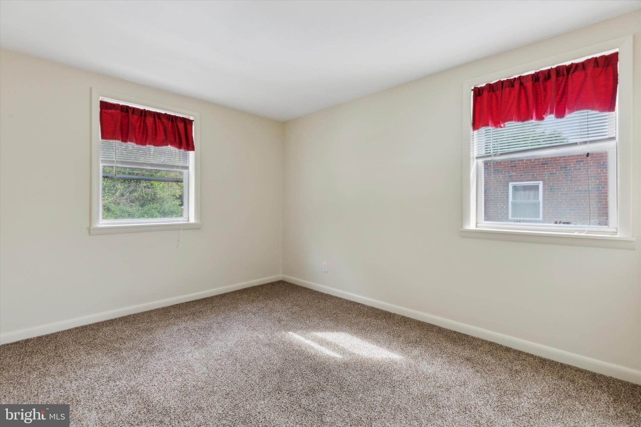 23 Windsor Road, Unit 2 Glenside, PA 19038 - Photo 7 of 14