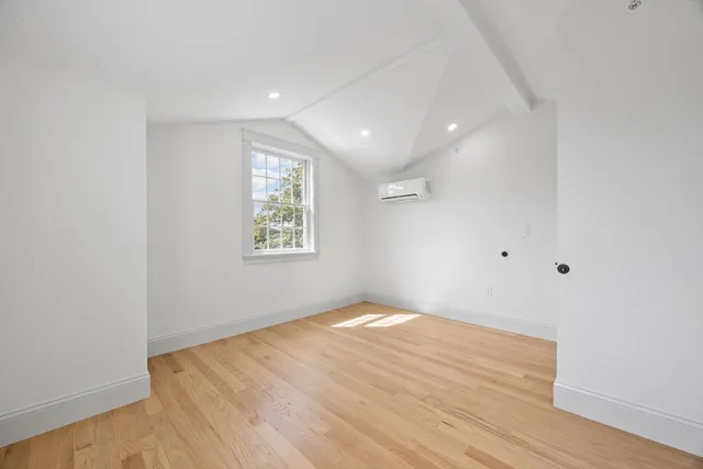 $699,000 | 9 Swan Street, Unit 3, Beverly, MA 01915