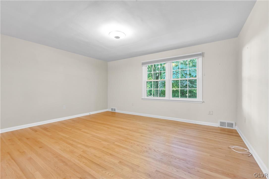 430 Macada Road Bethlehem, PA 18017 - Photo 27 of 45