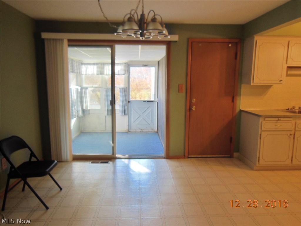 6488 State Road, Unit B4 Cleveland, OH 44134 - Photo 4 of 22 Gallery Image 4