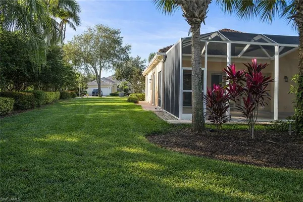 $3,100 | 7651 Hernando Court, Naples, FL 34114