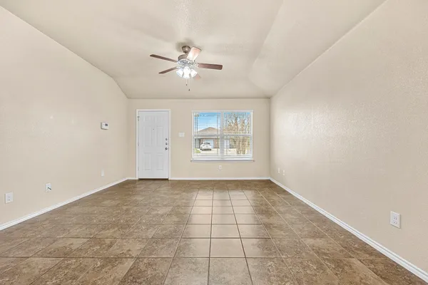 $344,999 | 917 Brookview Drive, Copperas Cove, TX 76522
