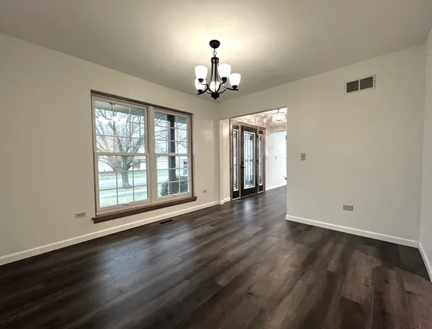 $650,000 | 2741 Gateshead Drive, Naperville, IL 60564