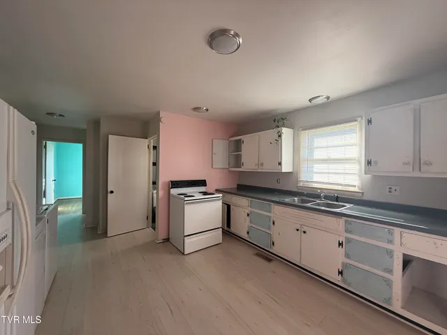 $1,200 | 246 Grigsby School, Rogersville, TN 37857