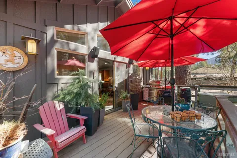 $1,595,000 | 962 Modesto Avenue, South Lake Tahoe, CA 96150