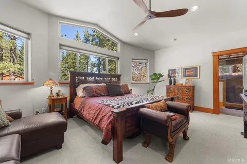 $1,595,000 | 962 Modesto Avenue, South Lake Tahoe, CA 96150