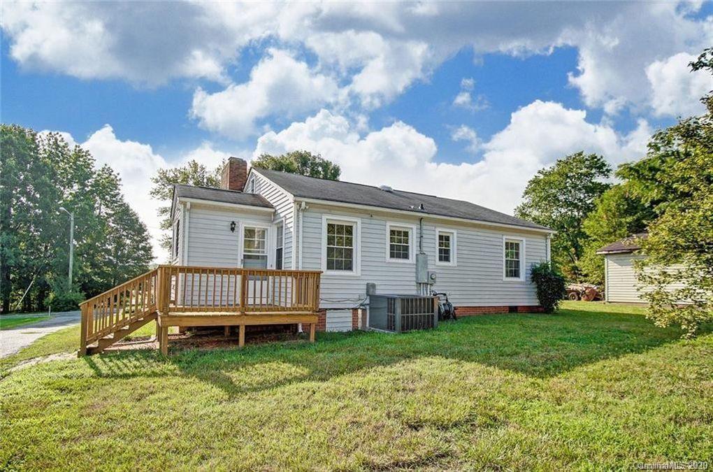 1606 Hinson Road Monroe, NC 28112 - Photo 4 of 21 Gallery Image 4