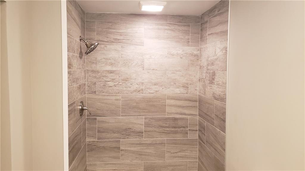 1850 South Hunter Road Indianapolis, IN 46203 - Photo 12 of 45 Gallery Image 12