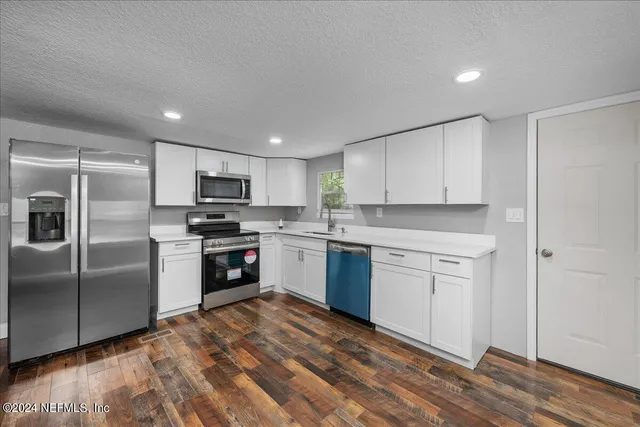 $250,000 | 113 Bluegill Drive, Interlachen, FL 32148