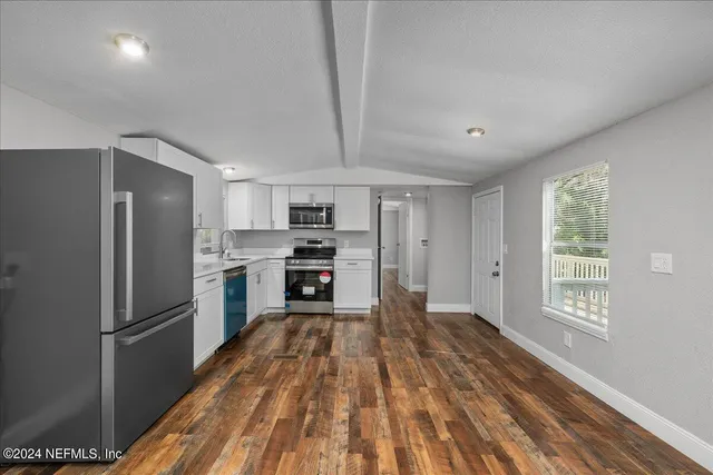 $250,000 | 113 Bluegill Drive, Interlachen, FL 32148