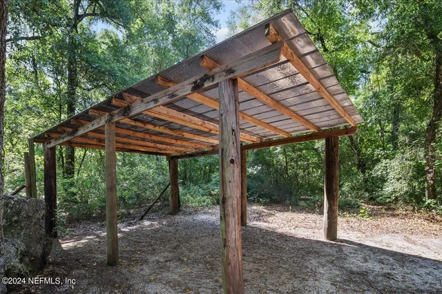 $250,000 | 113 Bluegill Drive, Interlachen, FL 32148