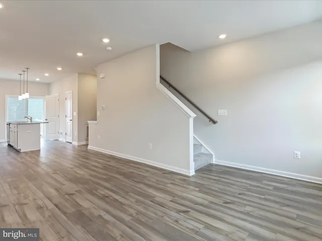 $1,800 | 331 Sandy Btm Circle, Ranson, WV 25438