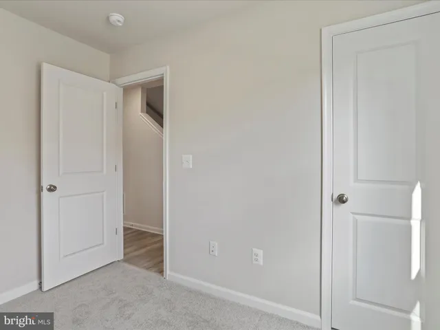 $1,800 | 331 Sandy Btm Circle, Ranson, WV 25438