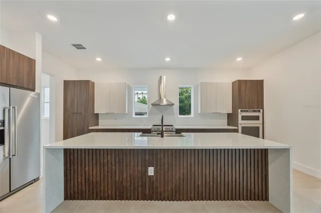 $1,590,000 | 4604 West Euclid Avenue, Tampa, FL 33629