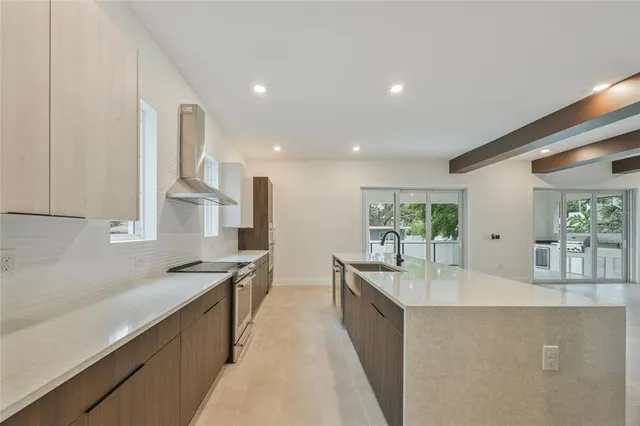 $1,590,000 | 4604 West Euclid Avenue, Tampa, FL 33629