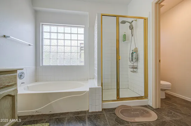 $2,000 | 8317 North 61st Lane, Glendale, AZ 85302